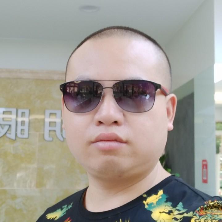 @谁明浪子心