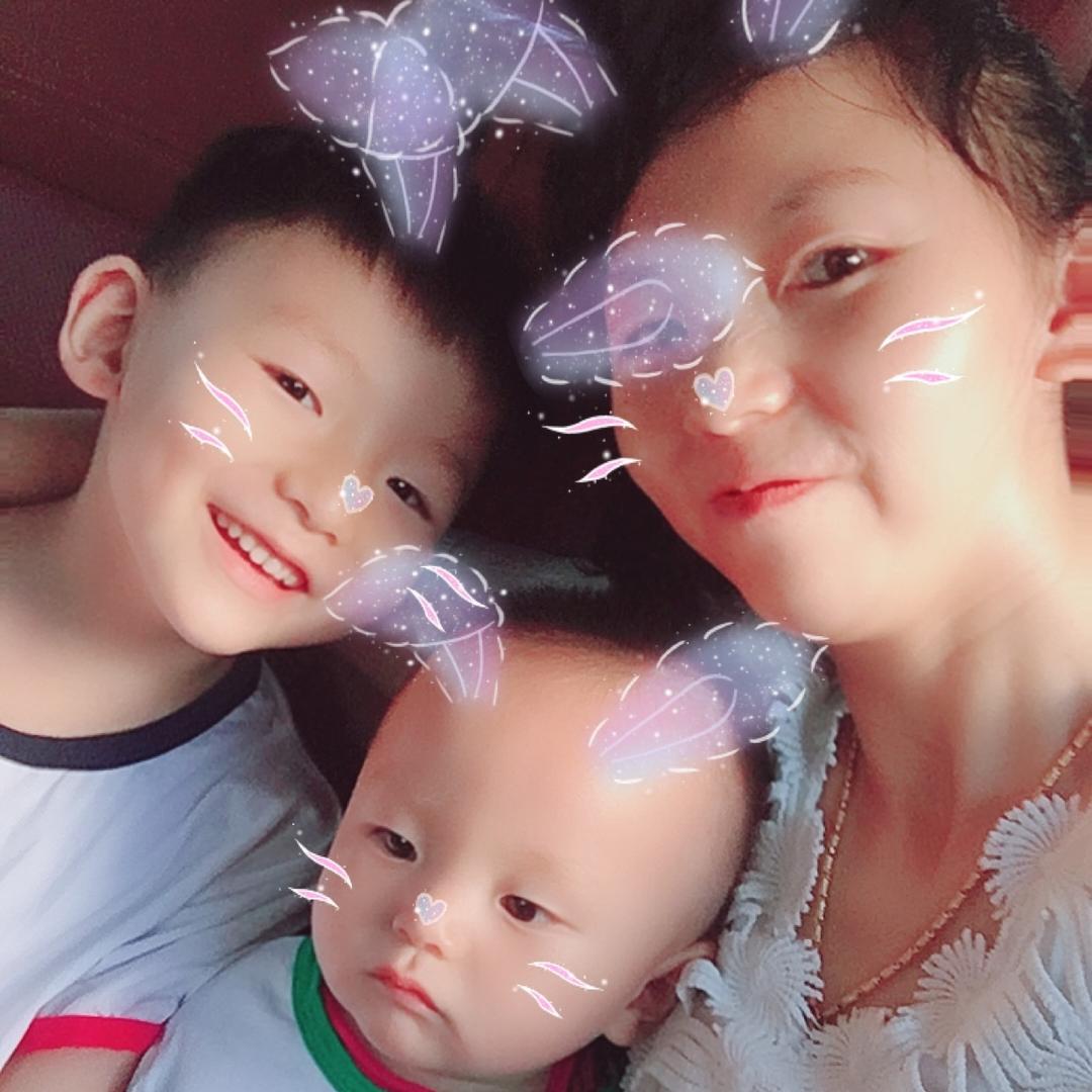阿莲