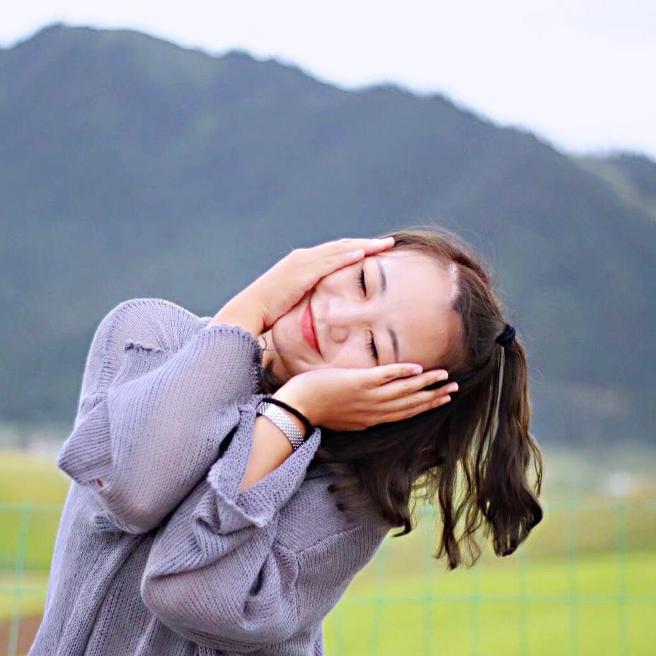她