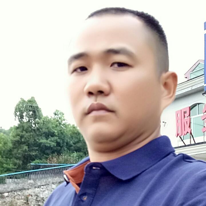 辉