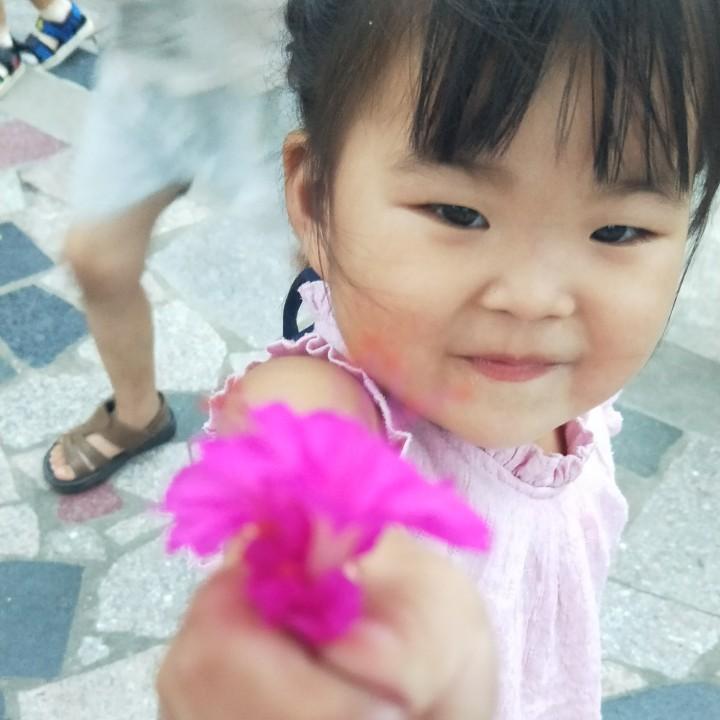 @初初
