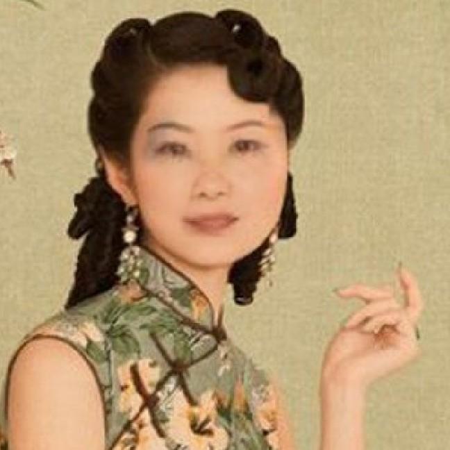 用户回眸一笑百媚生
