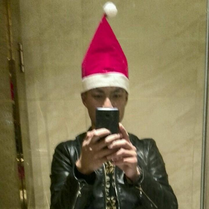 笑爸༆戴帽子的表哥