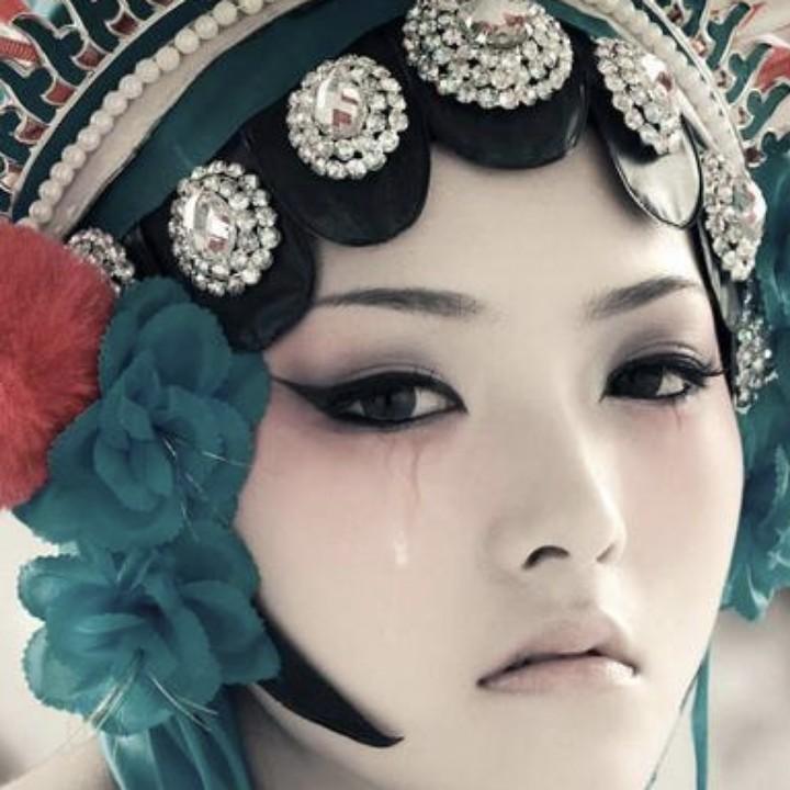 奔驰卡车技术售后（何发源）
