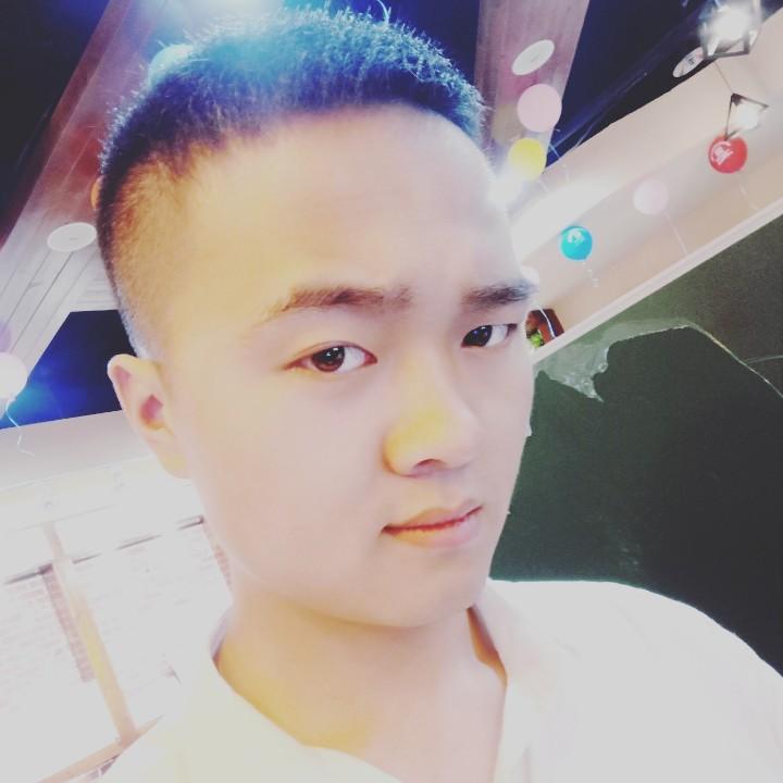李铮