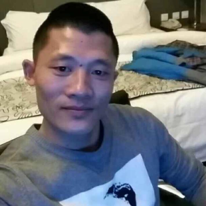 用户小伙不讲武德