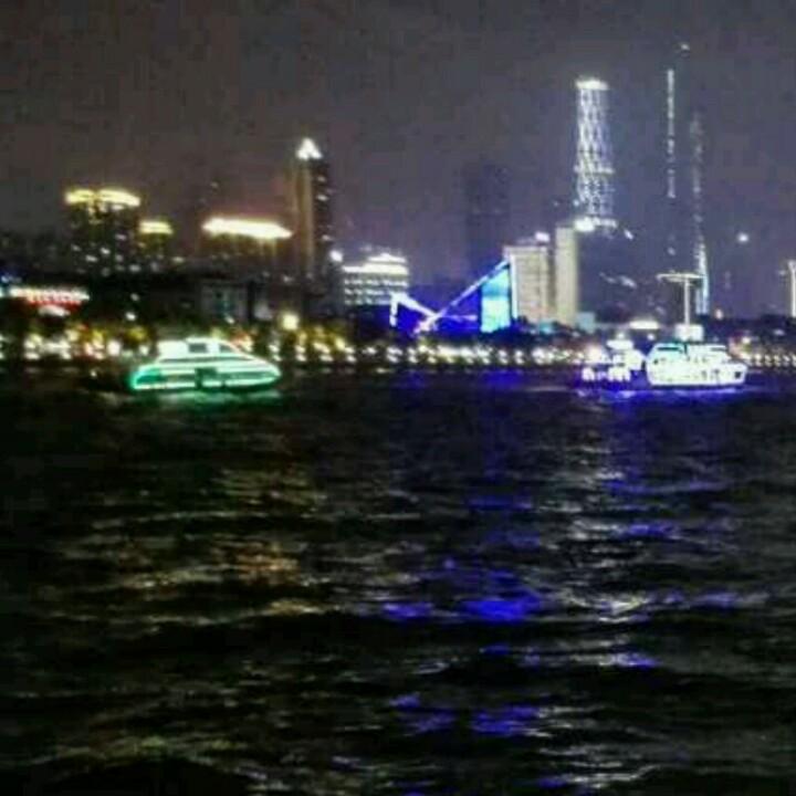 飞影
