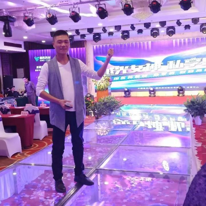 聪聪（米艳辉）