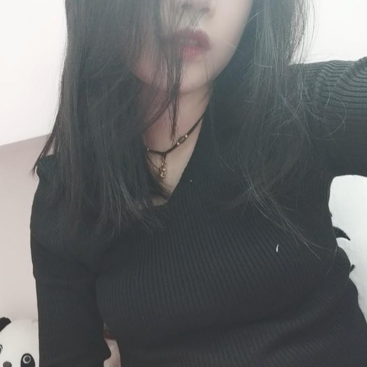 初相见。