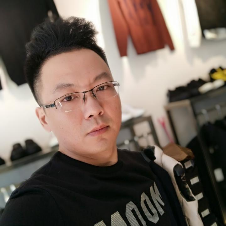 博千男装店