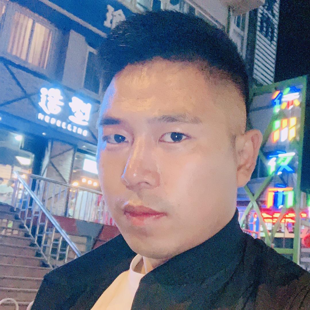 张四龙