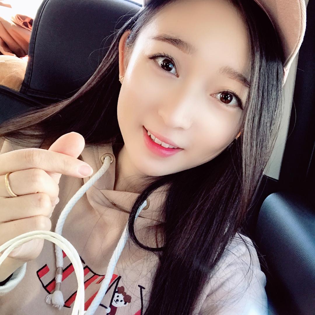🍒姜小白