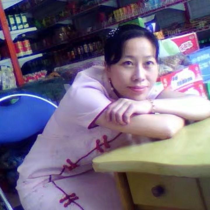 左撇子的丑妞