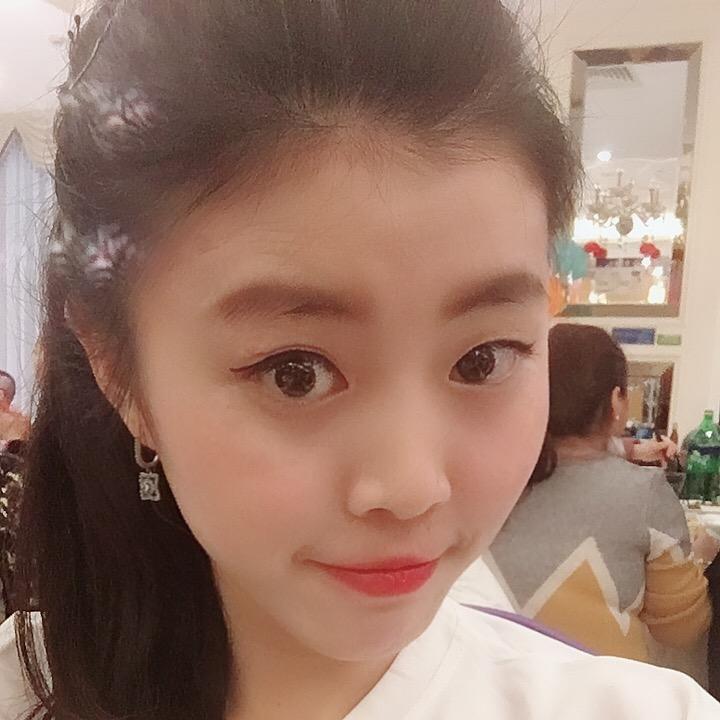 🍭🍭小杨妹