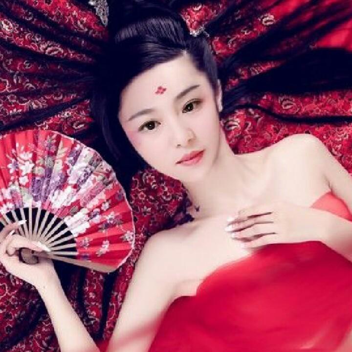 輕輕一個吻