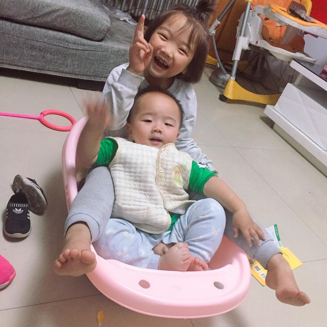 🎈婧婧和辰辰🎈