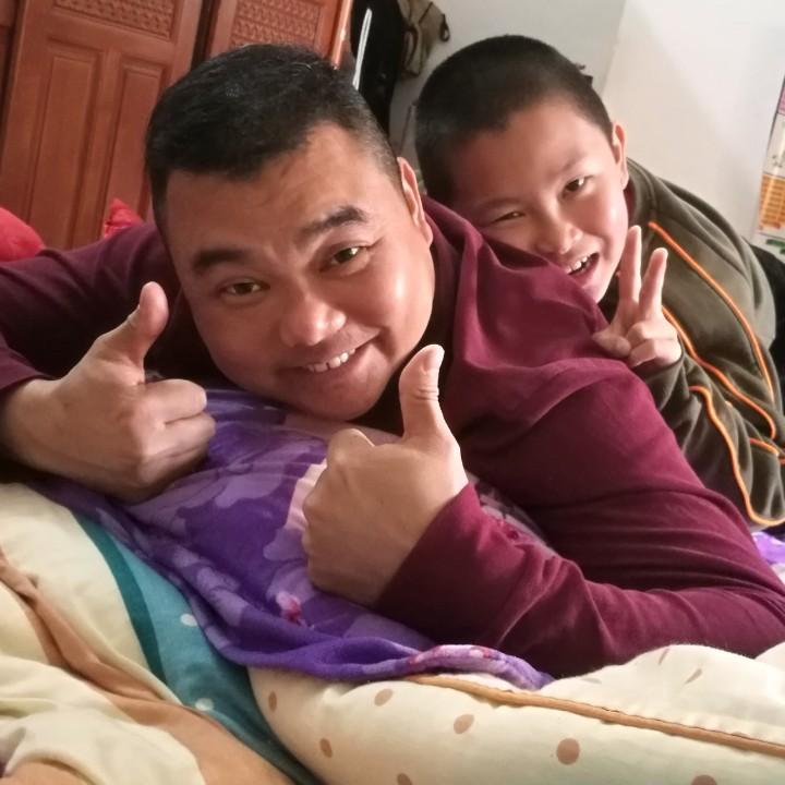 鍾克環(茶阳新味佳家常菜馆)