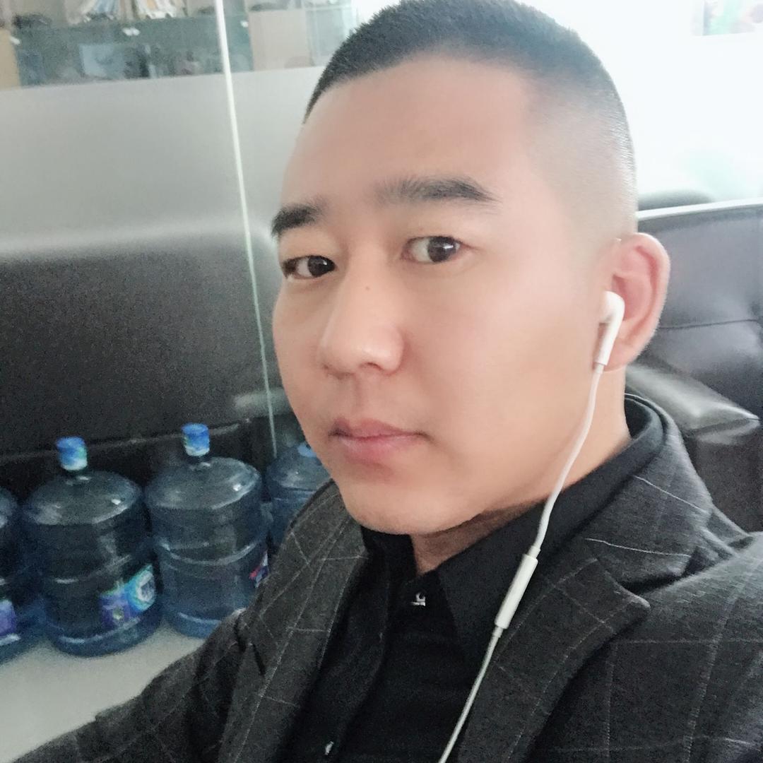 成都和鑫名车