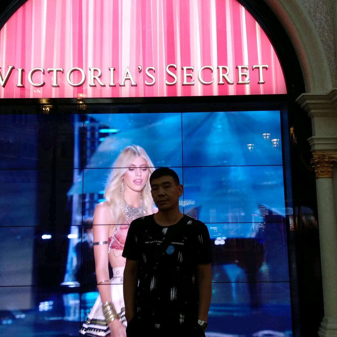 鹤壁市山城区中品牛肉店