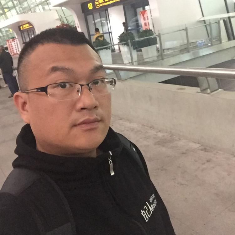 自己人Racing华仔