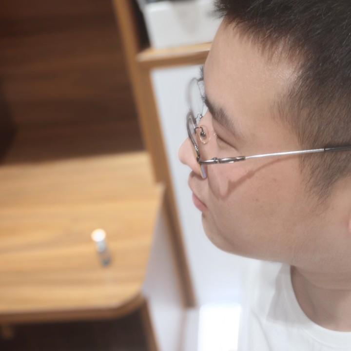 এ᭄ꦿ  背影 ๓°ꦿএ