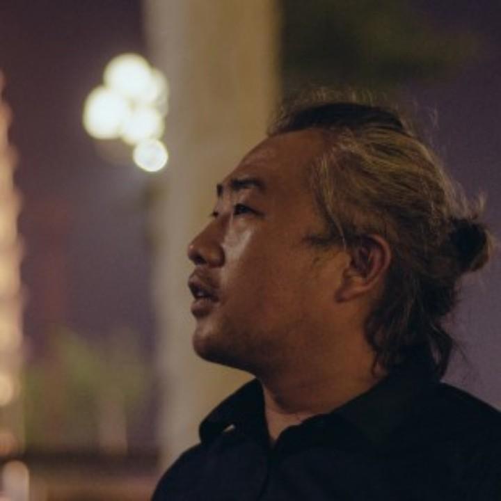 一亮 ‘峰栖’