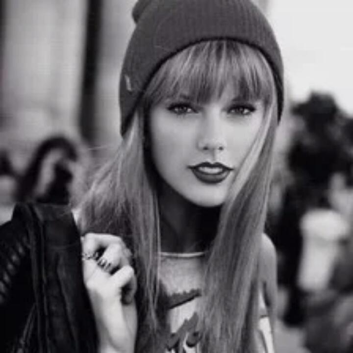 lYy