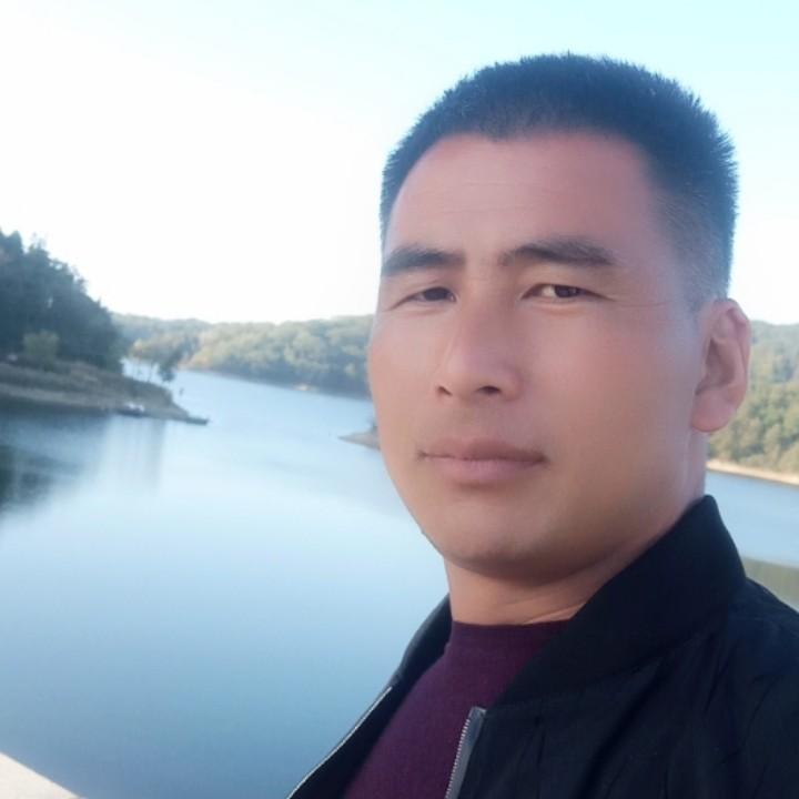 农机维修小夫妻（精品二手收割机）