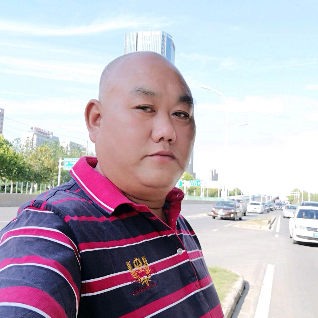 用户9056808940080以车为家，