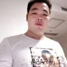 甜尽嘴角的血腥