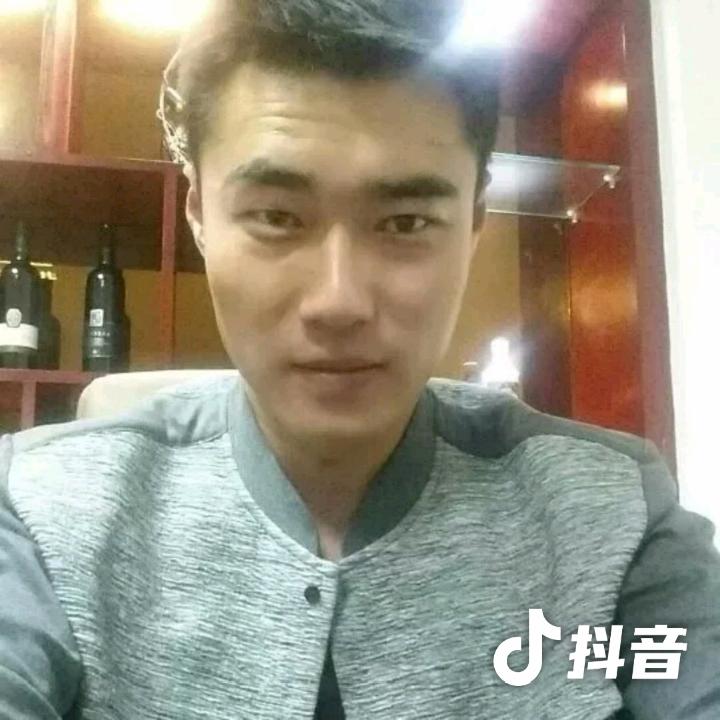 烟酒为伴