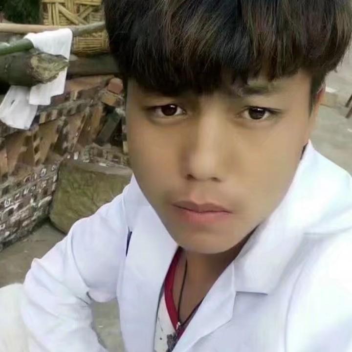 精神小啊亮