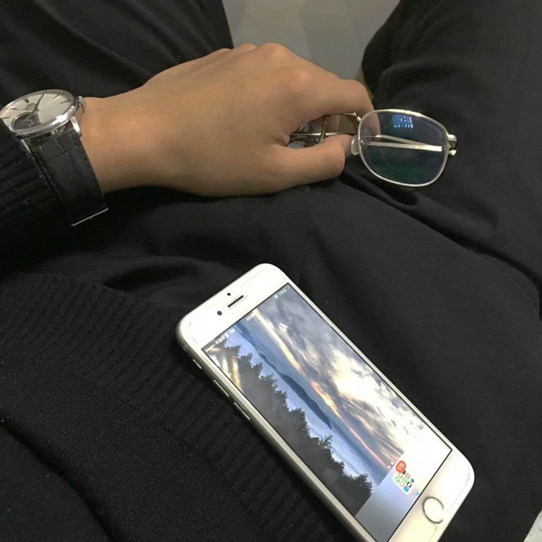 初九