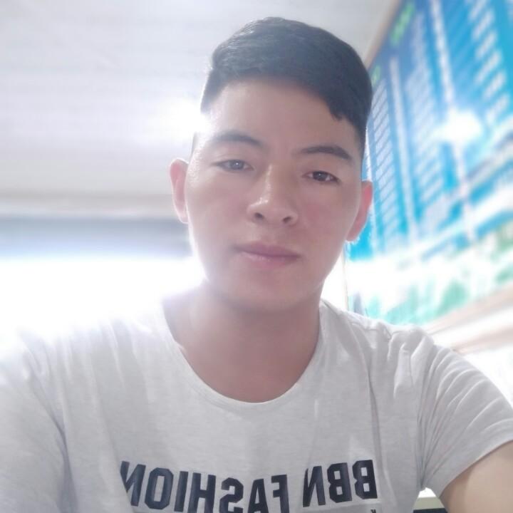 阿 三