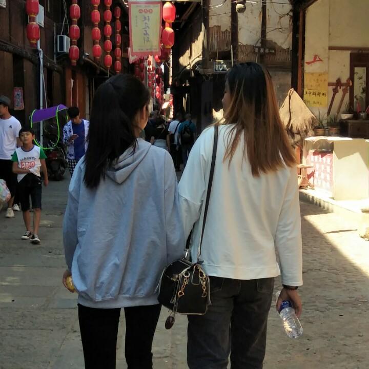 77年夫妻同年双方属蛇🐉