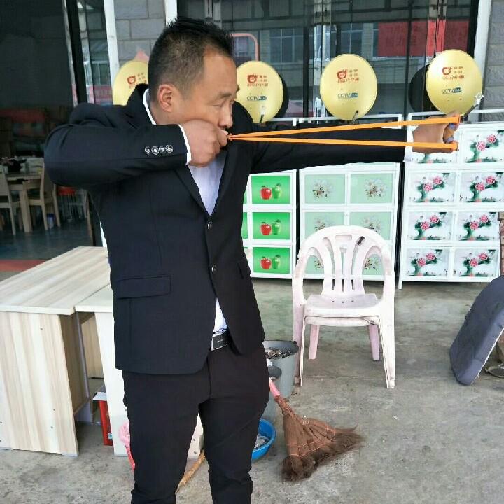 王李新家具家电城