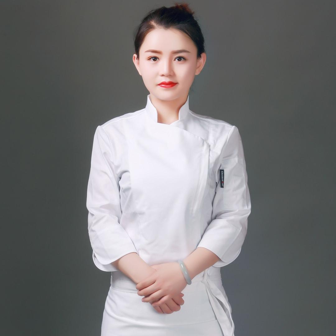 清真大院串串老板娘