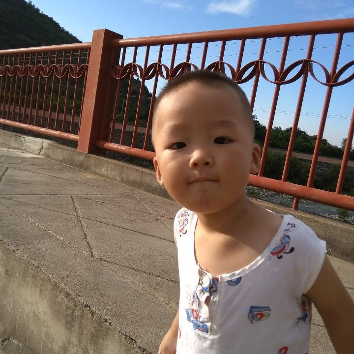 柚柚