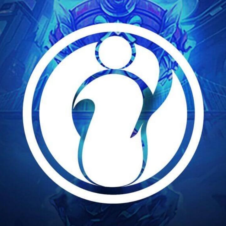 碗里有一只快乐的小青蛙🐸