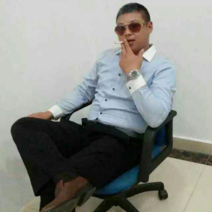 奋斗大青年