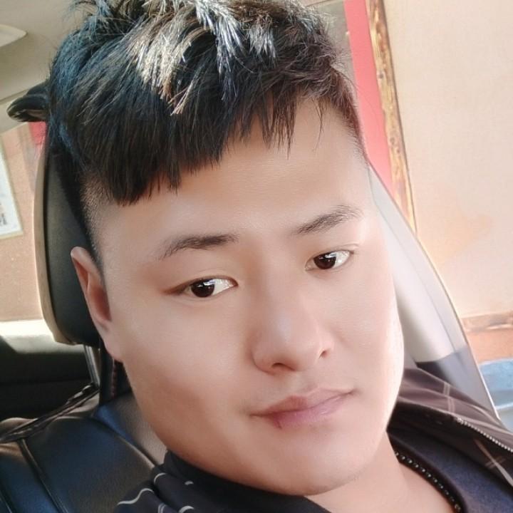 服务员小刘摆烂王