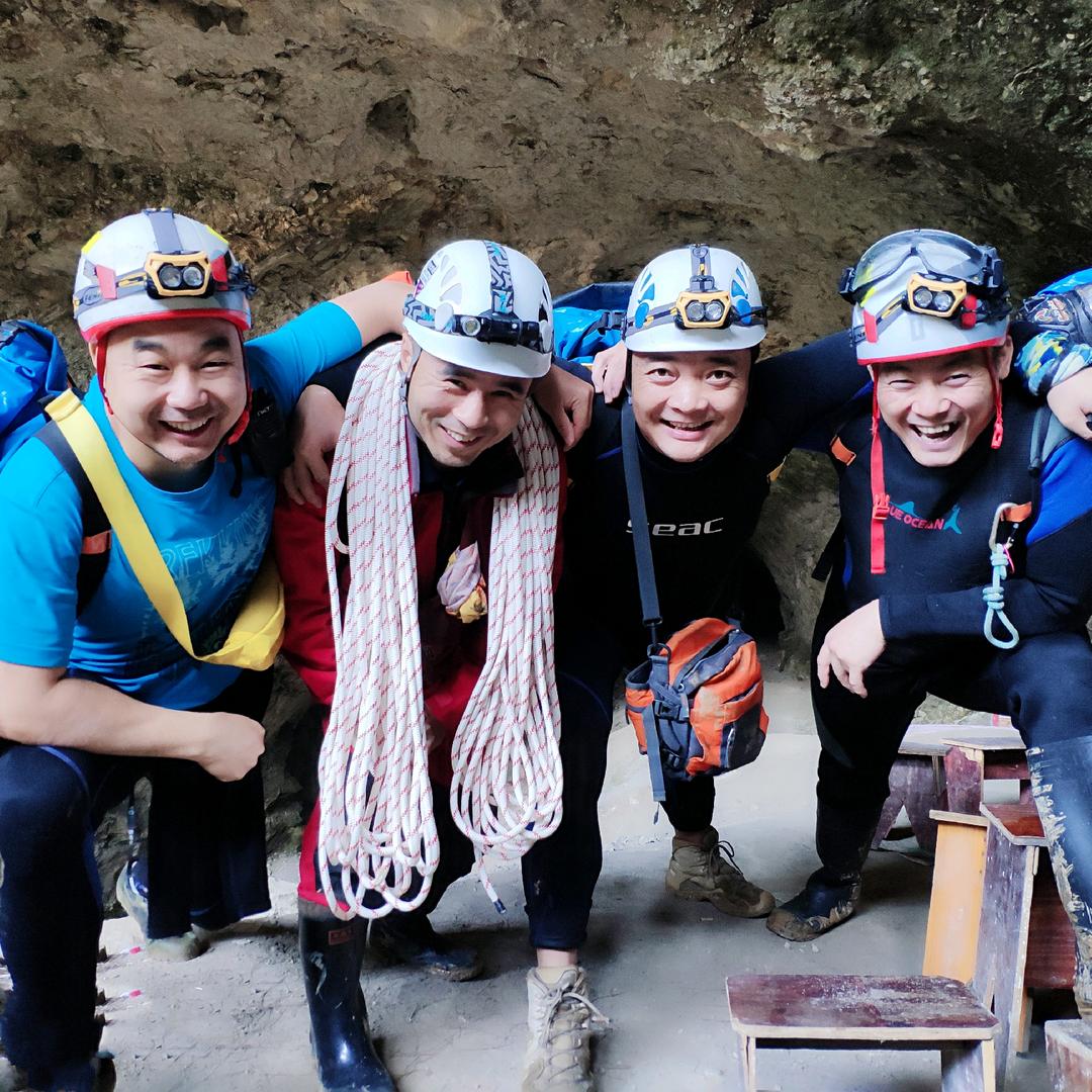 地龙探险：藏獒