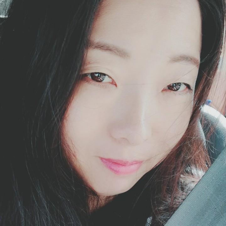 不讲李的小燕妮