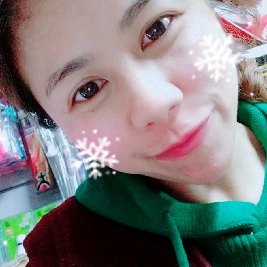 彩彩