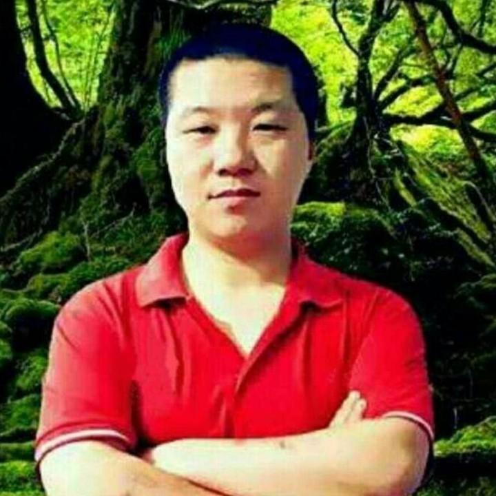 雷人张（生活号）