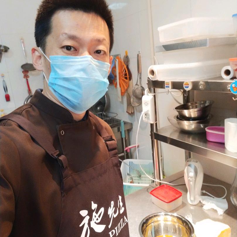 施先生比萨官方号