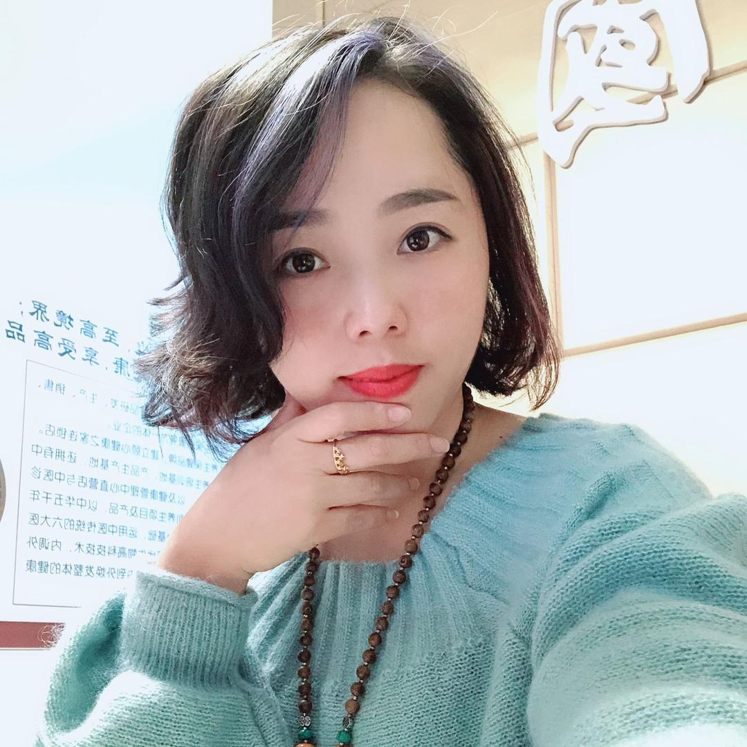 青青——凤翔国际形象美学