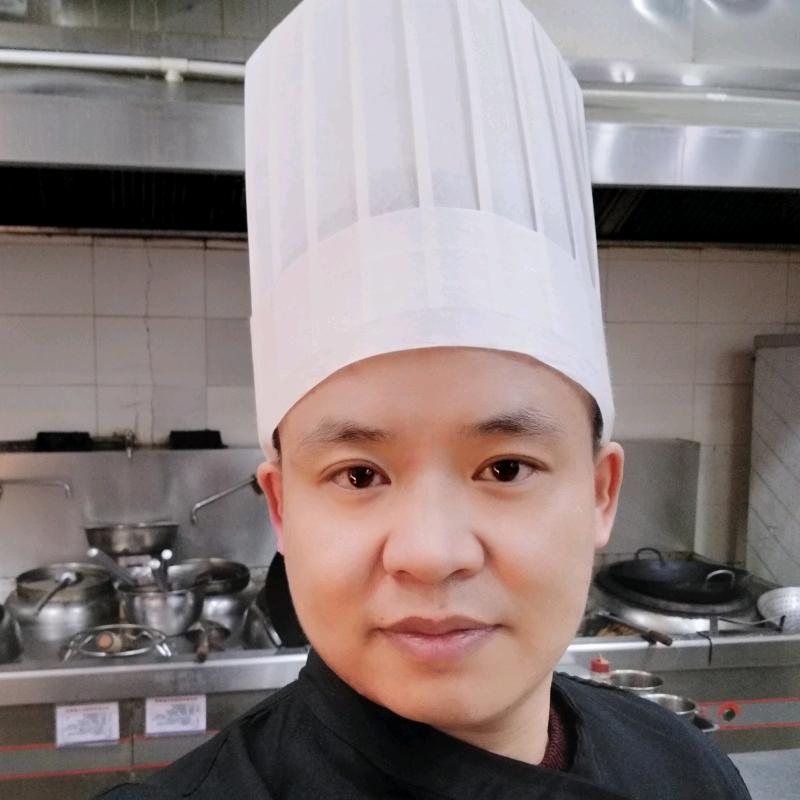 张洪名