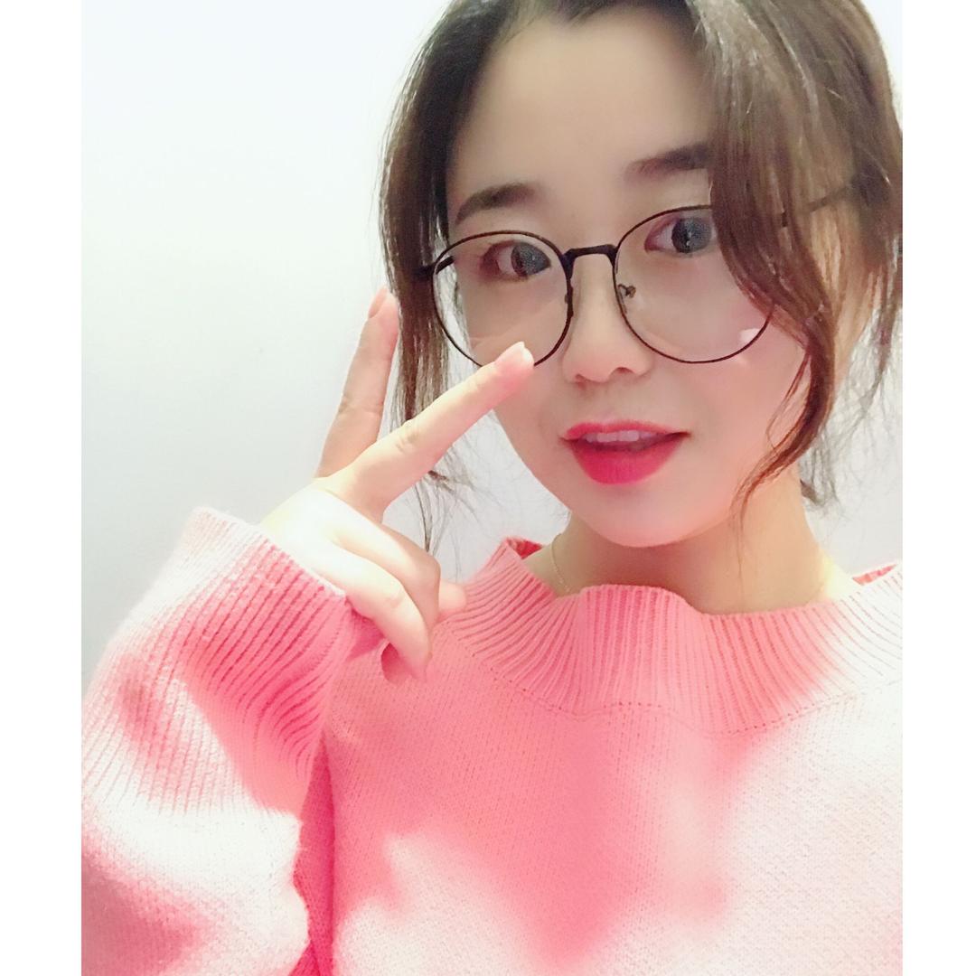 一个品妹儿