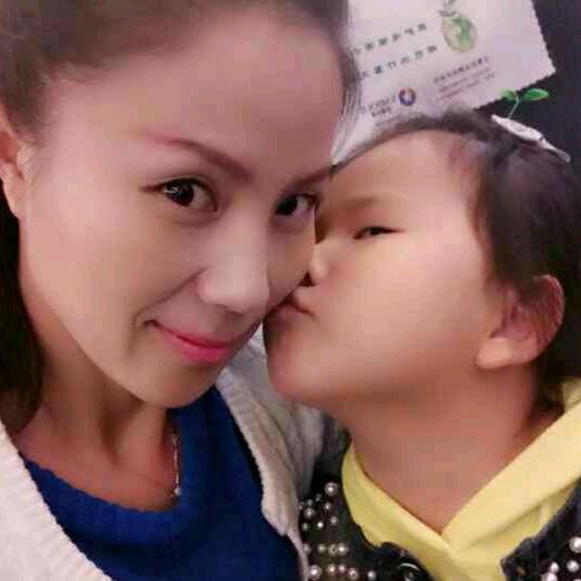 优惑时尚女装穿搭